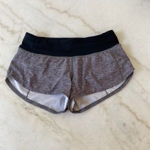 Size 2 lululemon speed up women's shorts